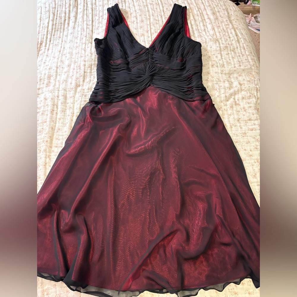 Adrianna Papell Red Dress size 16
